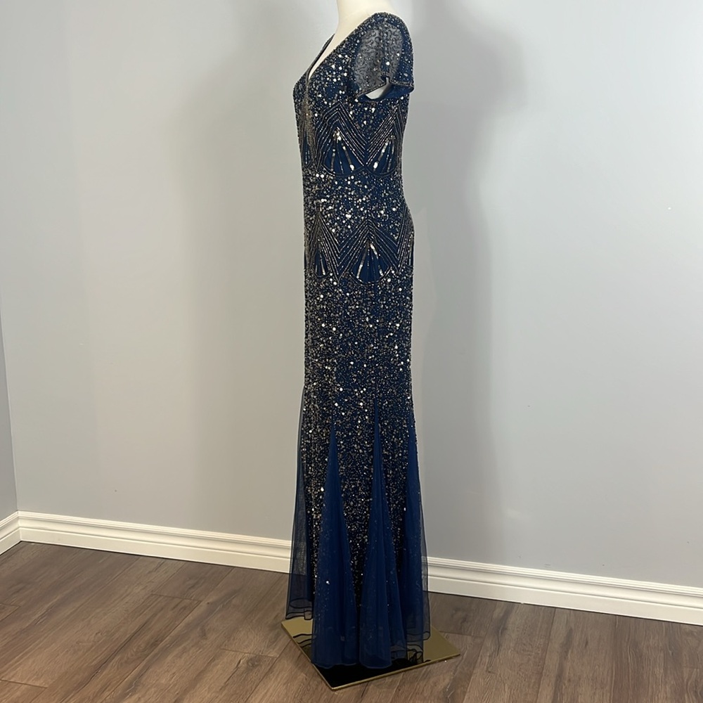 Evening Essentials Elegant Navy Sequin Gown - Picture 4 of 17